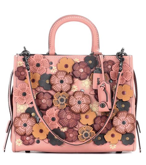 Stylish Floral Tote Bags for Any Occasion: Elevate Your Look with Trendy Designs!